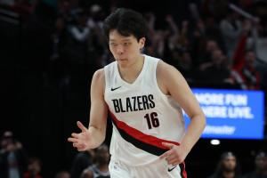 5中5砍下14分!媒体人:杨瀚森第三节直接“天神下凡” 样样开花