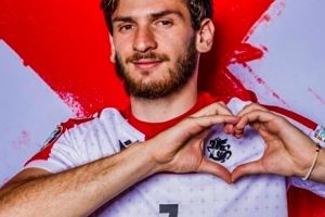 克瓦拉茨赫利亚:只要有一丝晋级世界杯的机会,我们就会拼尽全力