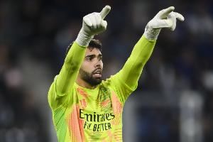 邮报盛赞拉亚:已成长为世界最佳门将之一,扑救和脚下技术均出色