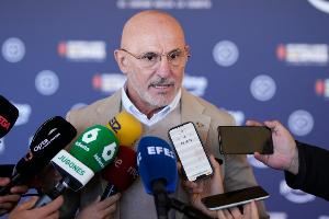 德拉富恩特:弗里克不该抱怨我,他也曾担任国家队的主教练