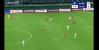 一泻千里!恩里克后点轻松抽射空门得手后siu庆祝,玉昆4-0梅州