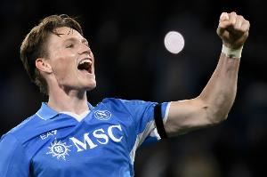 瑞士天空:麦克托米奈否认想要重返英超,他非常愿意长留那不勒斯