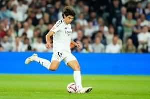  马卡：前皇马中卫巴列霍今夏想重返萨拉戈萨被拒绝