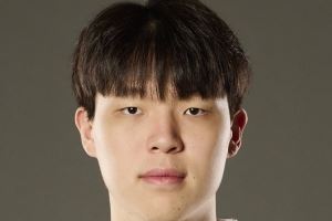  何时能再上场？杨瀚森场均5.8分钟得1.8分0.8板0.4帽 命中率22.2%