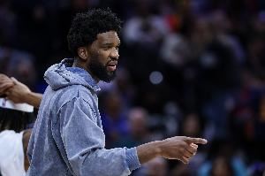  队记：恩比德伤病管理明日缺阵 这是计划内的休息&未出现新问题