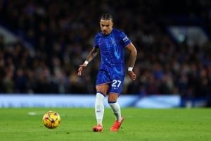  古斯托：有加纳乔这样的队友真是太好了；年轻时我踢过所有位置