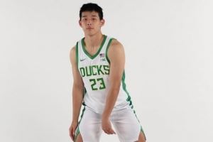  媒体人：只要有一场比赛找到投篮感觉 林葳的自信心就会出来了