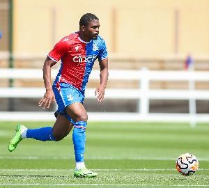  英超球员杜库雷在内的73名运动员联名致信欧足联，要求禁赛以色列